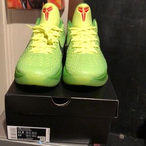 Grinch Kobe 6